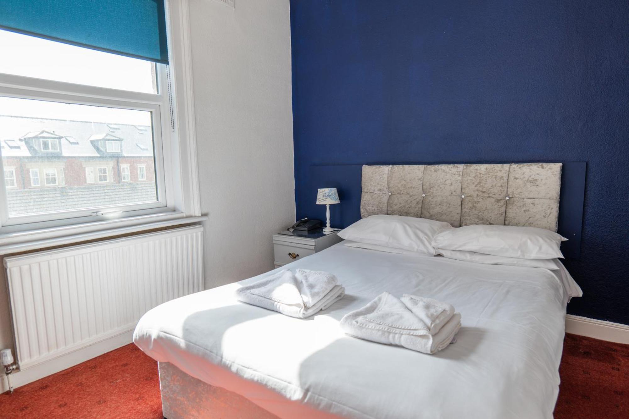 Delmont Hotel Scarborough Kültér fotó
