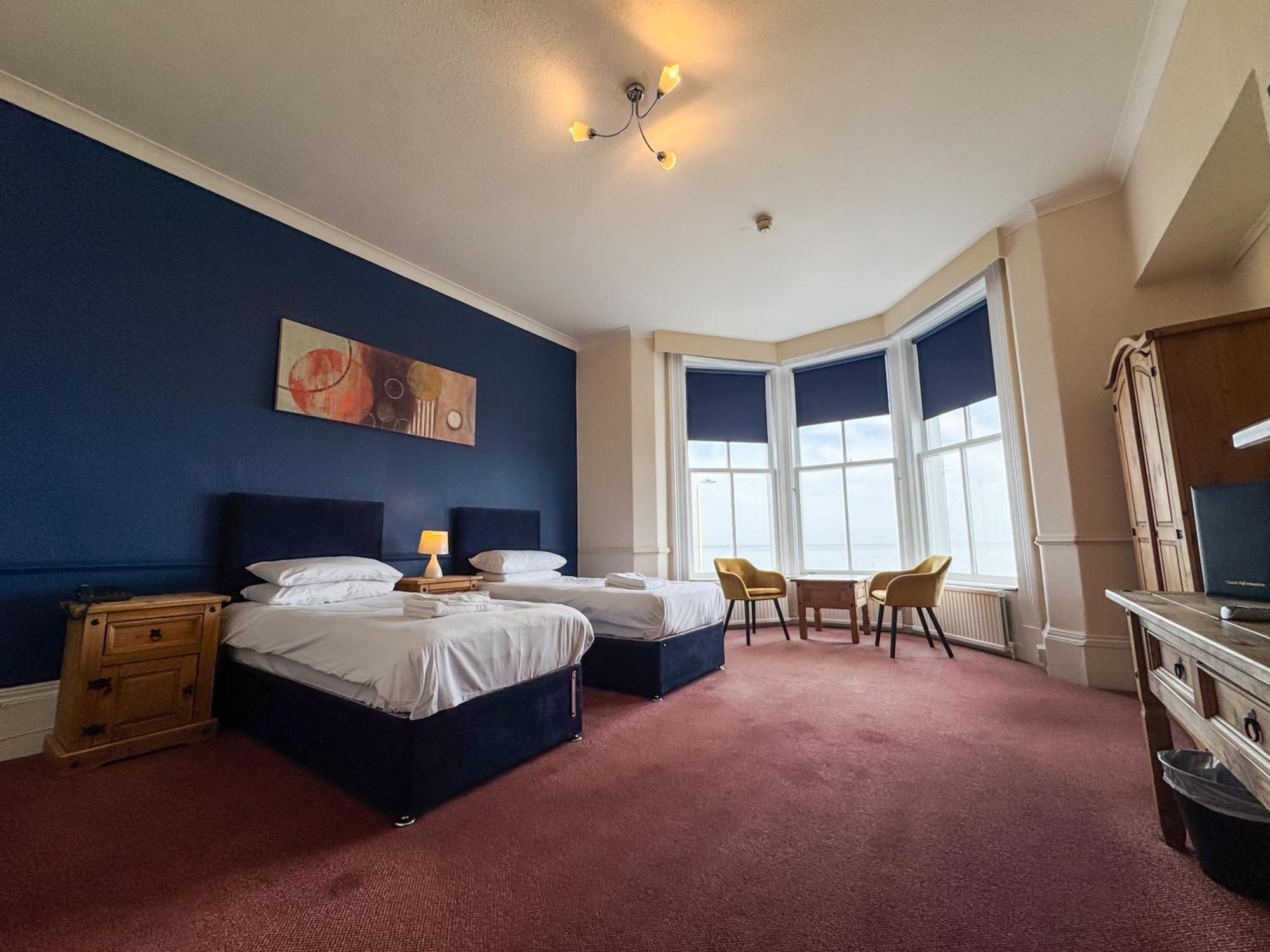 Delmont Hotel Scarborough Kültér fotó
