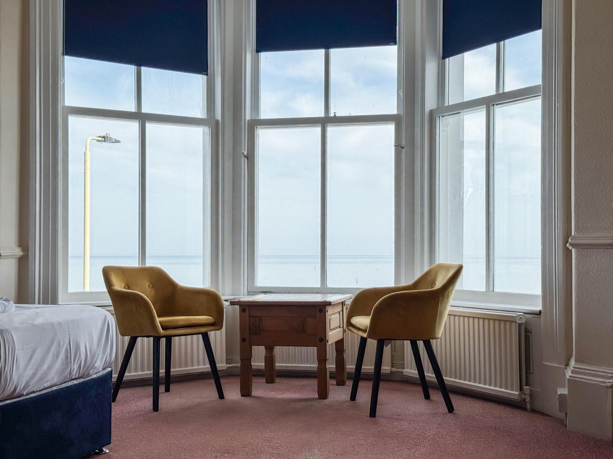 Delmont Hotel Scarborough Kültér fotó